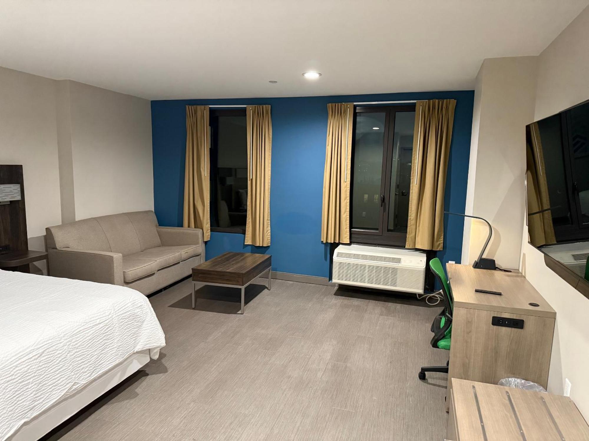 Holiday Inn Express & Suites New York Exteriér fotografie