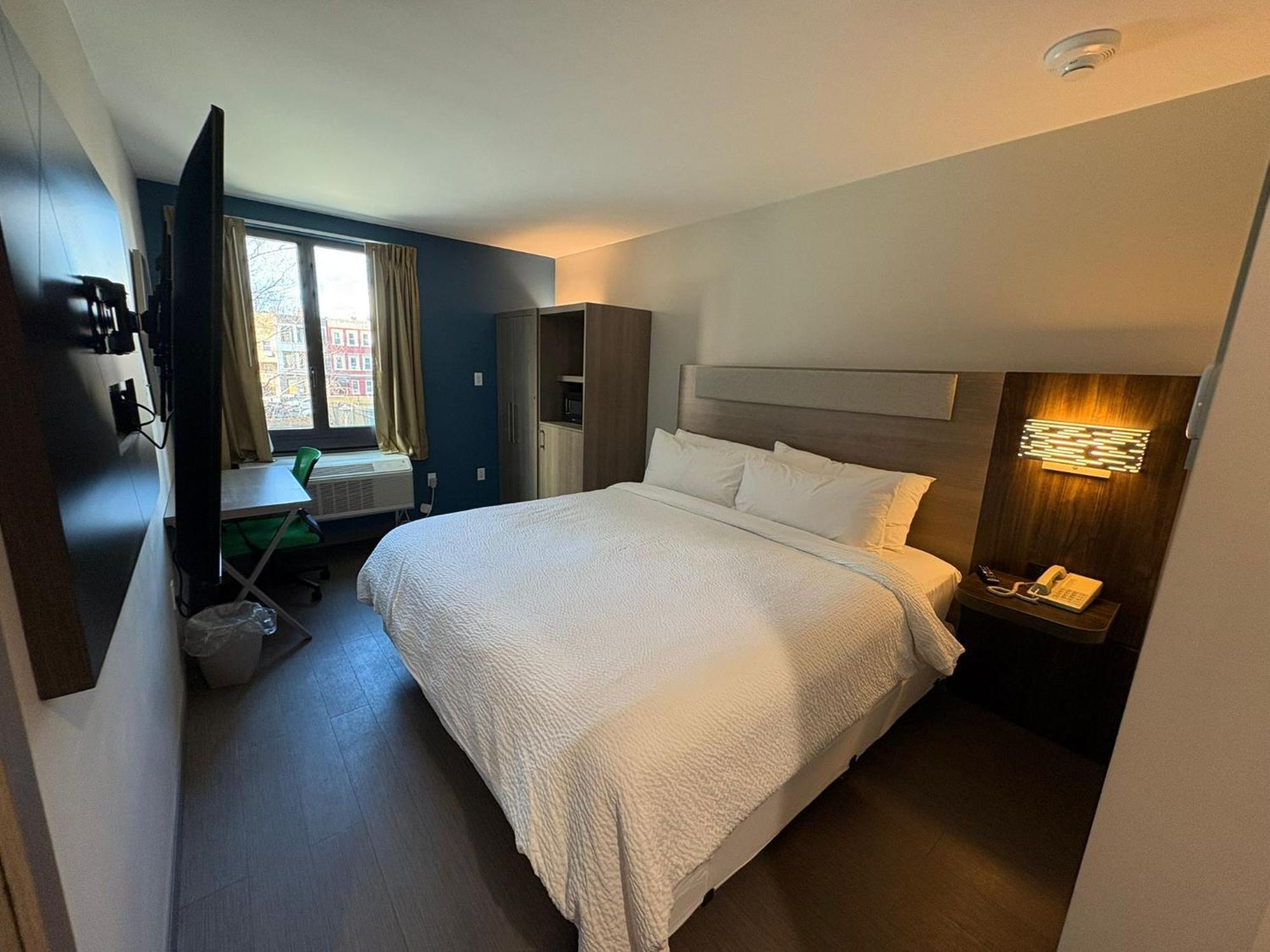 Holiday Inn Express & Suites New York Exteriér fotografie