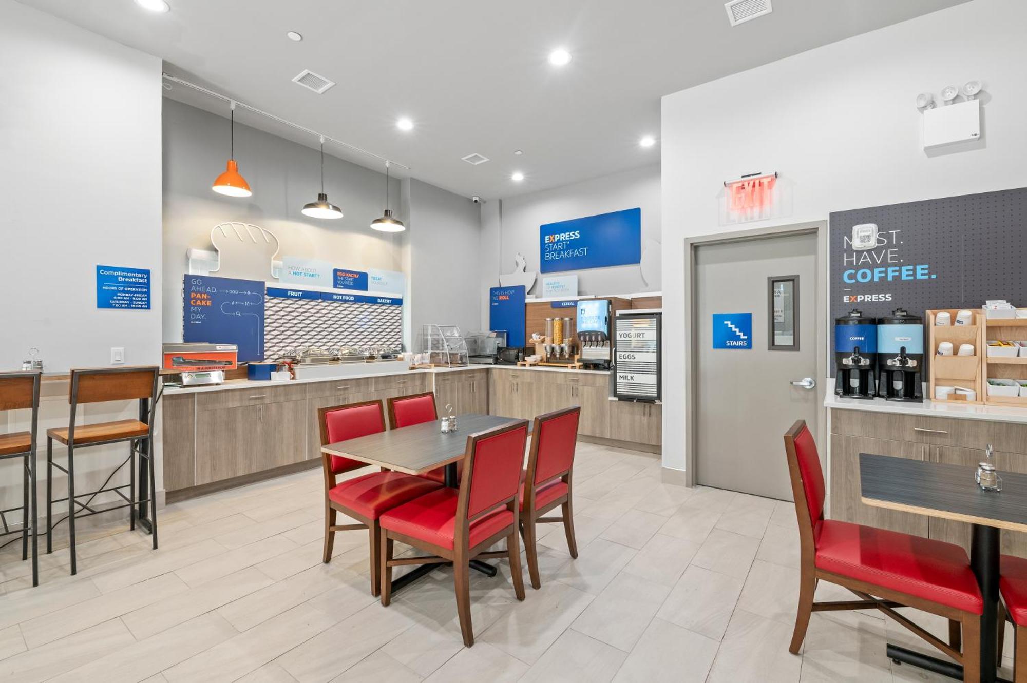 Holiday Inn Express & Suites New York Exteriér fotografie