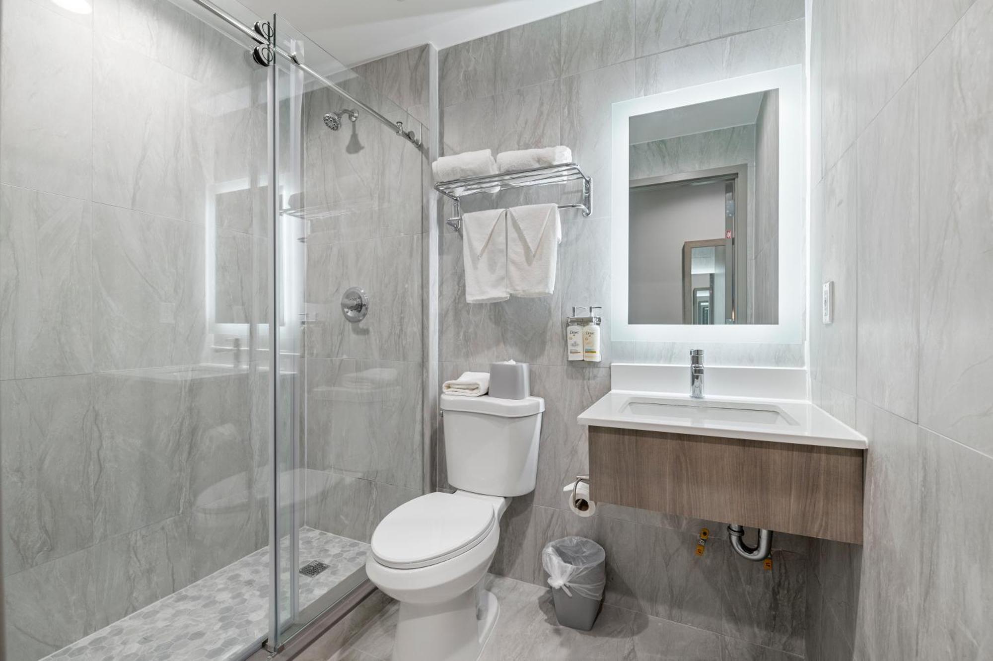 Holiday Inn Express & Suites New York Exteriér fotografie