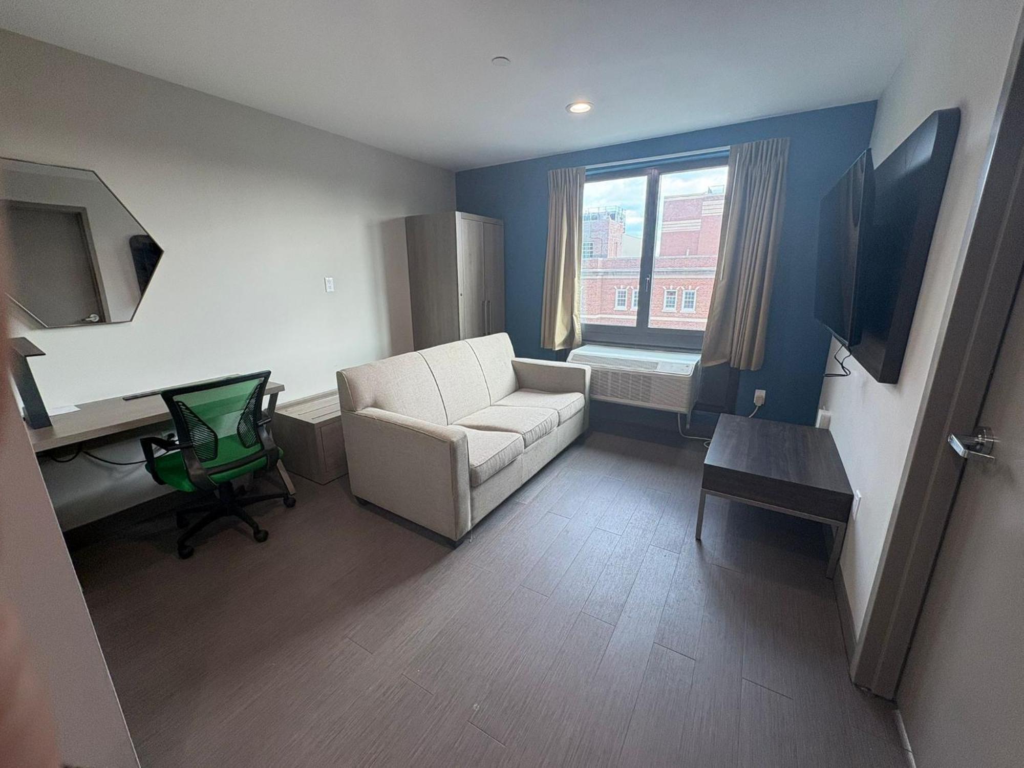 Holiday Inn Express & Suites New York Exteriér fotografie